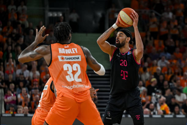 拼的比赛风 拼的比赛风