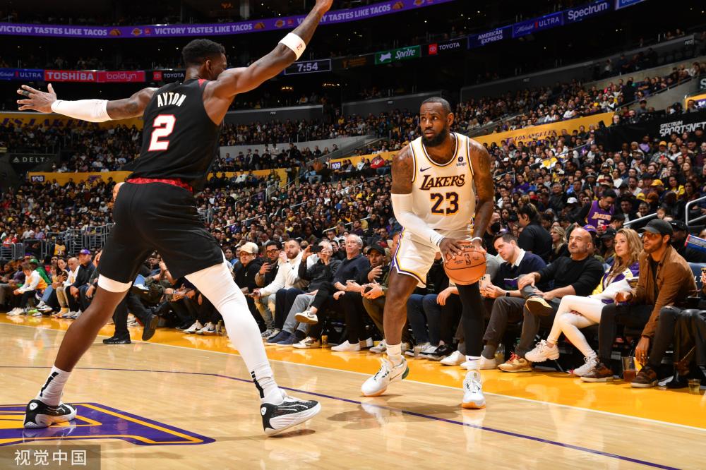 为她未来成 为她未来成