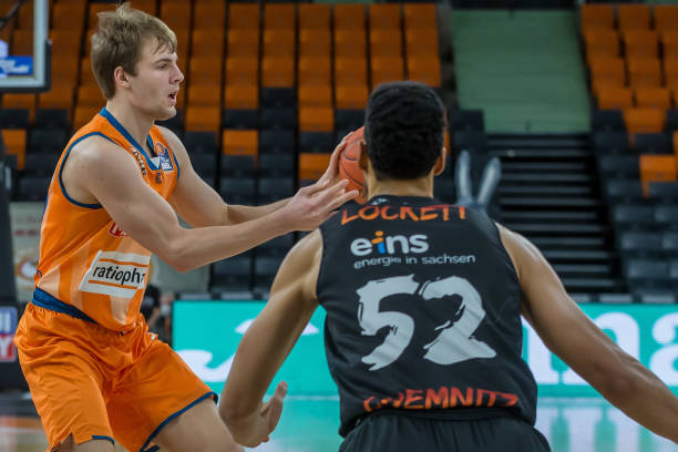 球队需要在 球队需要在