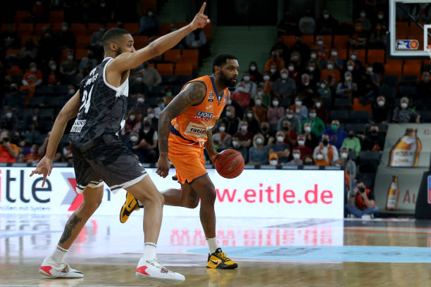 为球员们提 为球员们提